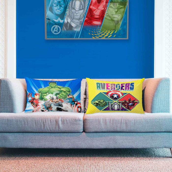 Almohada Reversible Avengers Escudos - 70x50 cm
