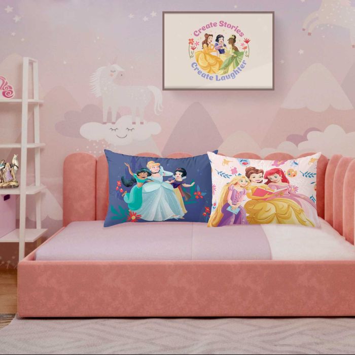 Almohada Reversible Princesas Cuento - 70x50 cm