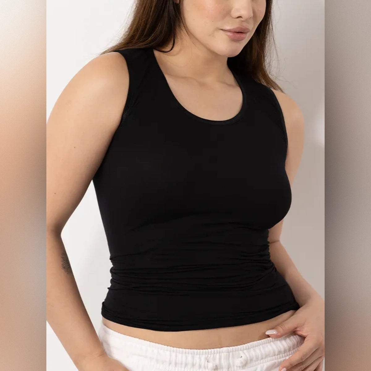 Camiseta térmica básica negra sin manga para Mujer