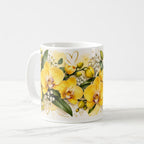 Taza Flores Amarillas 21 de Septiembre Orquídeas y Corazones Dorados - 325 ml