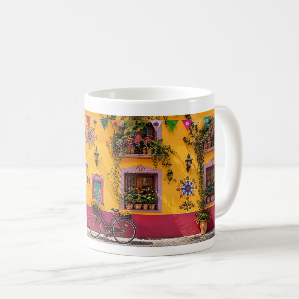 Taza Fachada Colonial Mexicana Colorida Con Bicicleta 325 ml